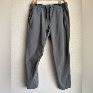 .01 Algo Men’s performance joggers Size Medium